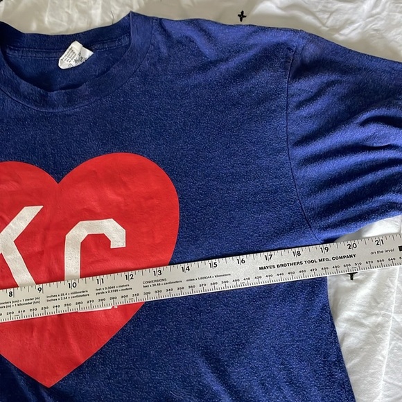 Charlie Hustle Navy KC Heart Tee unisex size medium kansas city - Picture 2 of 8